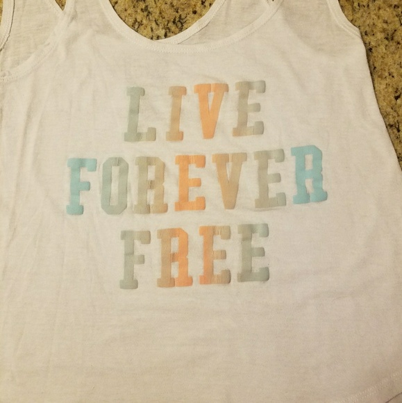 Billabong Tank! - Picture 2 of 3